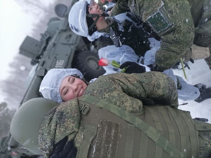 Цветы с доставкой на… полигон