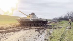 Вы служите честно и доблестно, ваше мужество безгранично