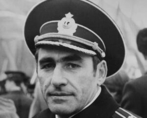 КОЛОМЫЙЦЕВ Анри Павлович.
