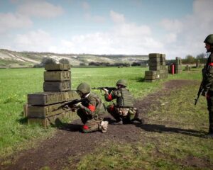 Ни дня без боевой учёбы.