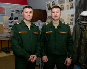 Бокс дал им путёвку в жизнь.