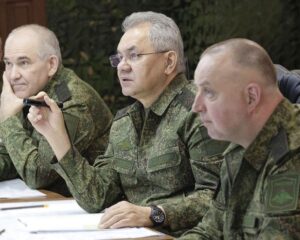 На передовом пункте управления.
