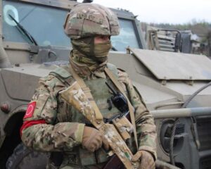 И воссияют славой незабвенной их подвиги в пылающих сердцах.