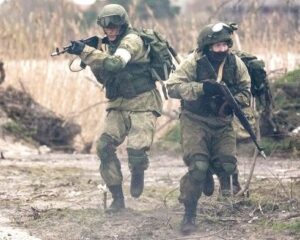 В боях за Родину есть место подвигу.