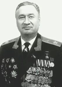 Маршал авиации Анатолий Константинов.