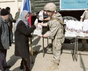 Российские военнослужащие оказали помощь жителям провинции Дейр-эз-Зор