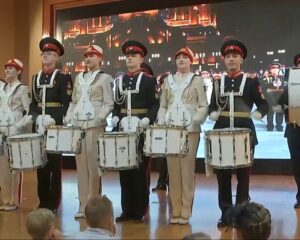 Вместе создавать прекрасное будущее!