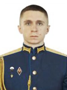 Лейтенант медицинской службы Константин ЕЛИСЕЕВ.