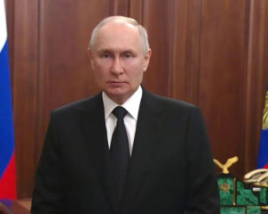 Владимир ПУТИН: Патриотический настрой граждан, консолидация всего российского общества сыграли в эти дни решающую роль