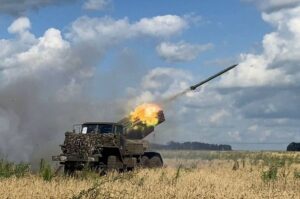 Уничтожаем противника на всех направлениях