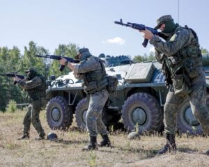 Курсом встречного противодействия.