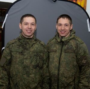 Потому что мы вместе