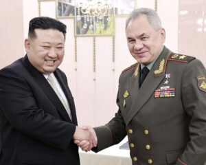 Российская Федерация и Корейская Народно-Демократическая Республика укрепляют взаимодействие по линии оборонных ведомств