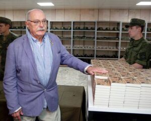 встретился с военнослужащими мотострелковой бригады в Москве