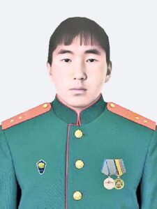 Прапорщик Балган БАНЗАРАКЦАЕВ.