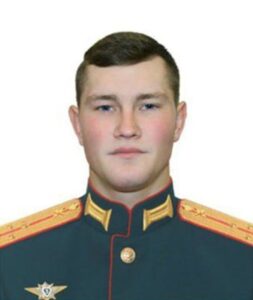 Старший лейтенант Артур ДЗЕМИШКЕВИЧ.