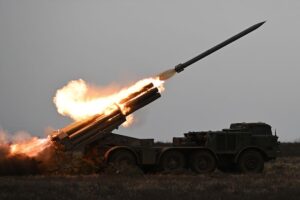 У подвигов одни истоки вековые – мужество и честь