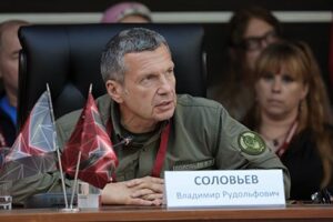 Приумножать и отстаивать духовно-нравственные ценности