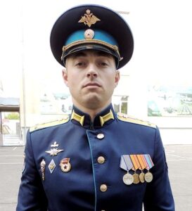 По жизни с любовью к десантным войскам