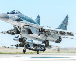 Его душа – пламенный мотор авиаэскадрильи