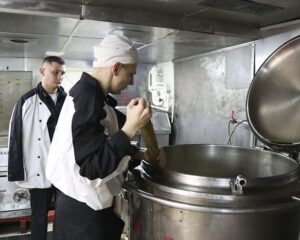 Кок, сапожник, портной…