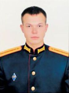 Гвардии старший лейтенант Иван ЖАРСКИЙ.