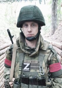 Гвардии младший сержант Иван СИЛЬЧЕНКО.