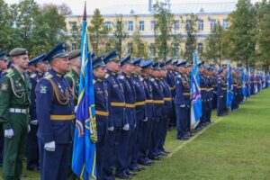 Растить умелых и смелых защитников Родины
