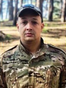 Гвардии ефрейтор Олег ЕПАНЕШНИКОВ.