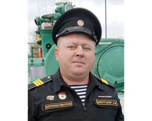 Комендор гвардии старшина 1-й статьи Александр ШлатгауЕр.