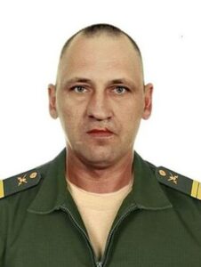 Младший сержант Александр ЛИСИЦКИЙ.