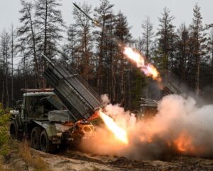 Сражаясь за Отчизну с непреклонной волей к победе