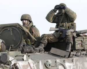 Когда отвагою наполнены сердца.