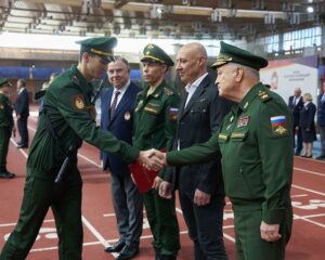 Служить в легендарном армейском клубе – особая честь.