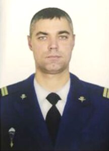 Гвардии младший сержант Олег ВИШНЕВСКИЙ.