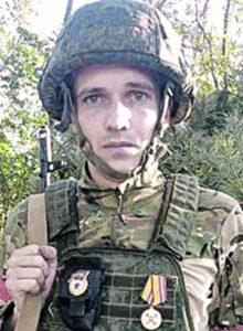 Гвардии рядовой Максим СМЕХНОВ.