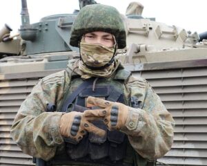 Согревают душу бойца.