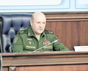 Киев готовит новую антироссийскую провокацию с применением химического оружия.