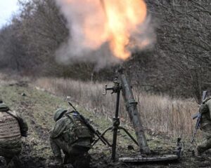 Им сверху видно всё.