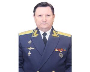 Генерал-лейтенант Валерий МАХНИН.