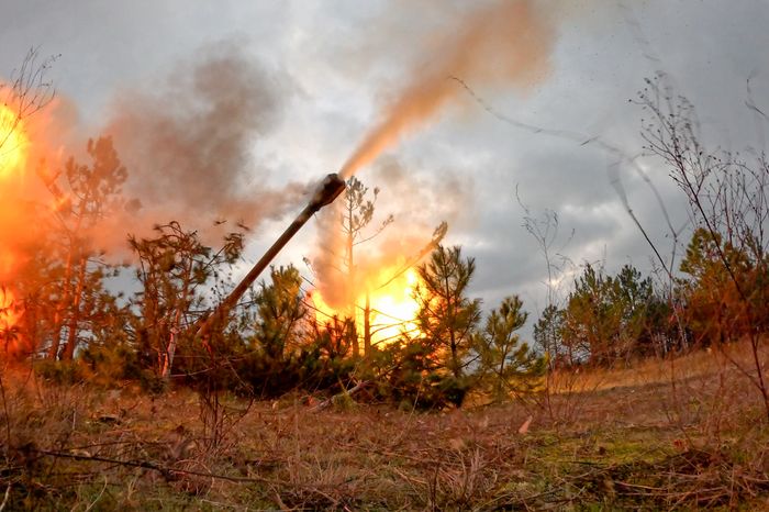 При тесном взаимодействии видов и родов войск