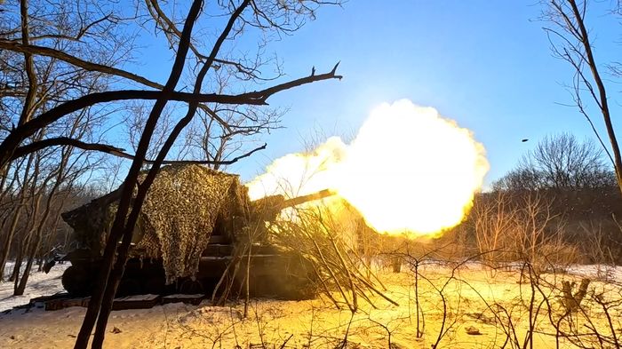 При тесном взаимодействии видов и родов войск