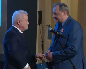 Награды – за высокий профессионализм