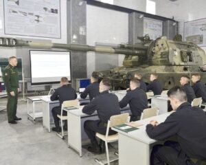 Повышать безопасность эксплуатации и надёжность военной техники