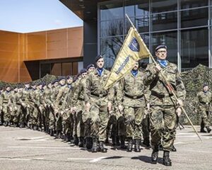 Евросоюз Италия высказывается за европейскую армию.