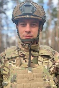 Гвардии старший лейтенант Александр Гринько.