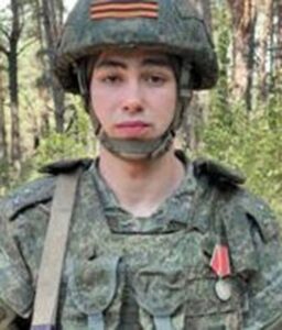 Старший лейтенант Артём СИМОНОВ.
