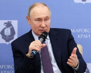 Нас никому не сломить