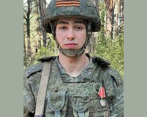 Старший лейтенант Артём СИМОНОВ.