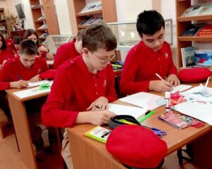 Лети с приветом, возвращайся с ответом.